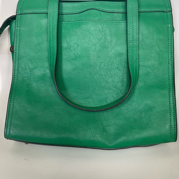 Green Leather Nica Purse - Like New. - Picture 11 of 14